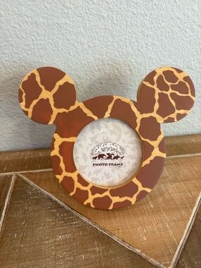 Disney Animal Kingdom Wood Mickey Mouse Ear Giraffe Pattern Photo Frame WDW